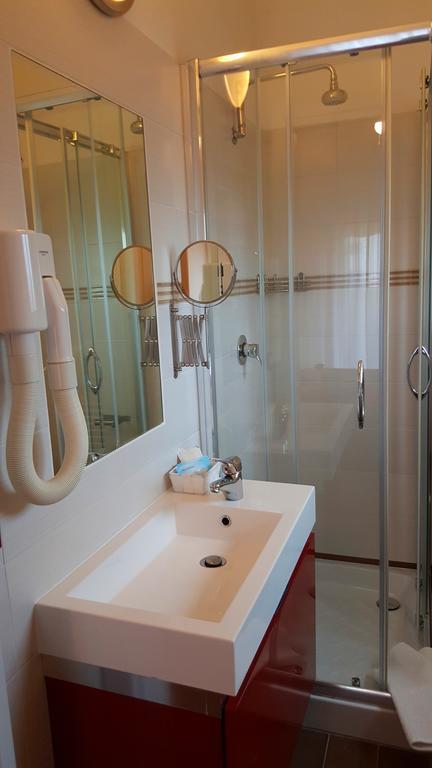 Hotel Perla Verde Rimini Room photo
